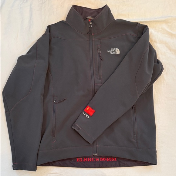 The North Face Vintage Softshell Jacket. 2006 - 7 Summits Project! - Picture 1 of 1
